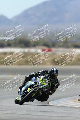 media/Apr-19-2025-CVMA (Sat) [[586b59ad56]]/Race 10-Amateur Supersport Middleweight/